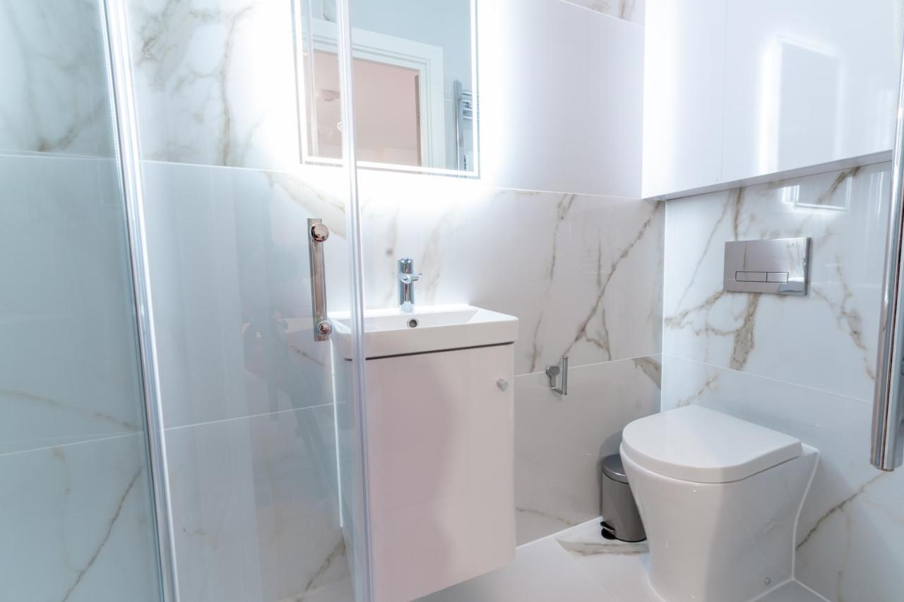 Luxury 2 Bedrooms - 2 Bathrooms - F5 Λονδίνο Εξωτερικό φωτογραφία