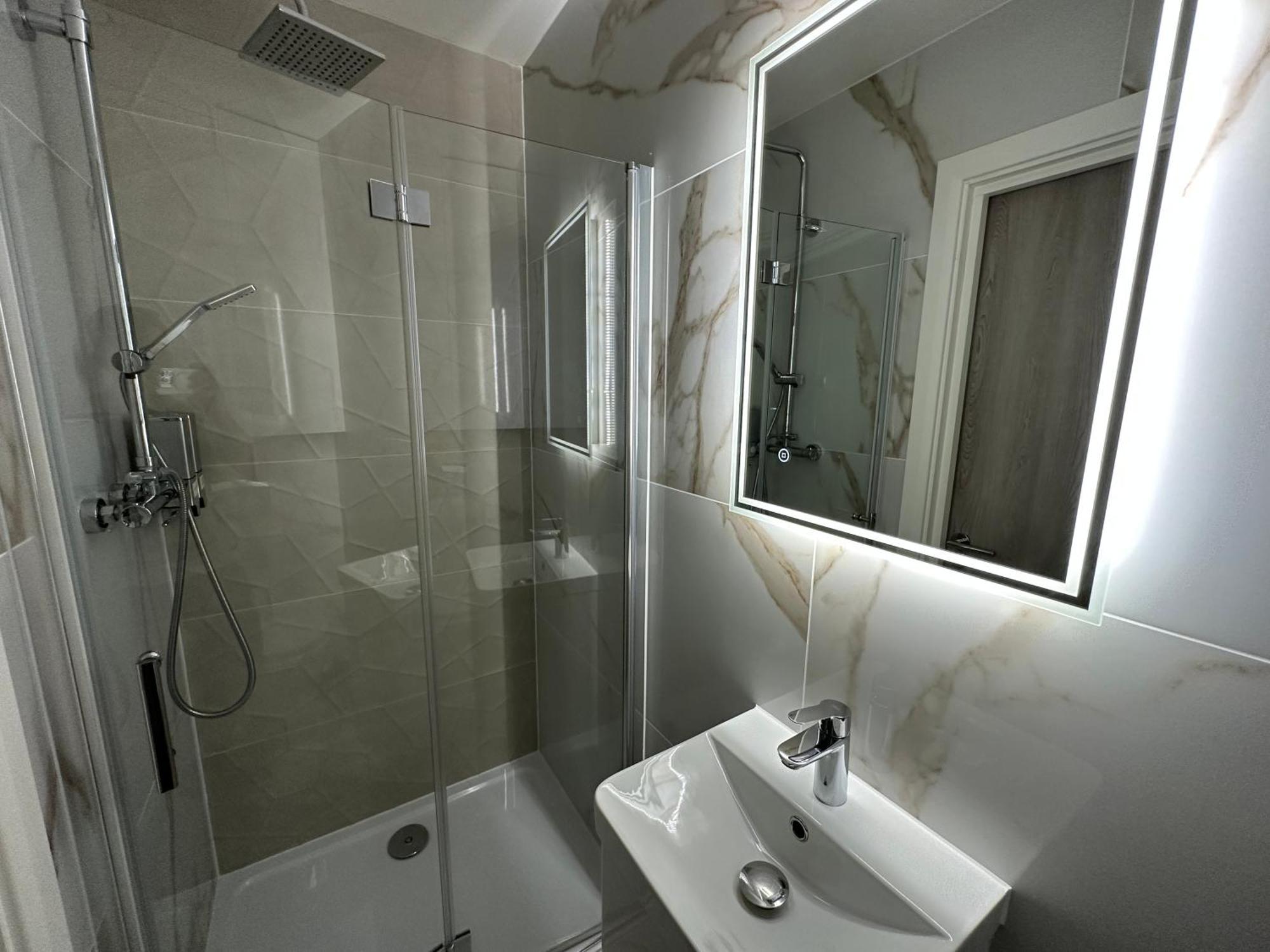 Luxury 2 Bedrooms - 2 Bathrooms - F5 Λονδίνο Εξωτερικό φωτογραφία